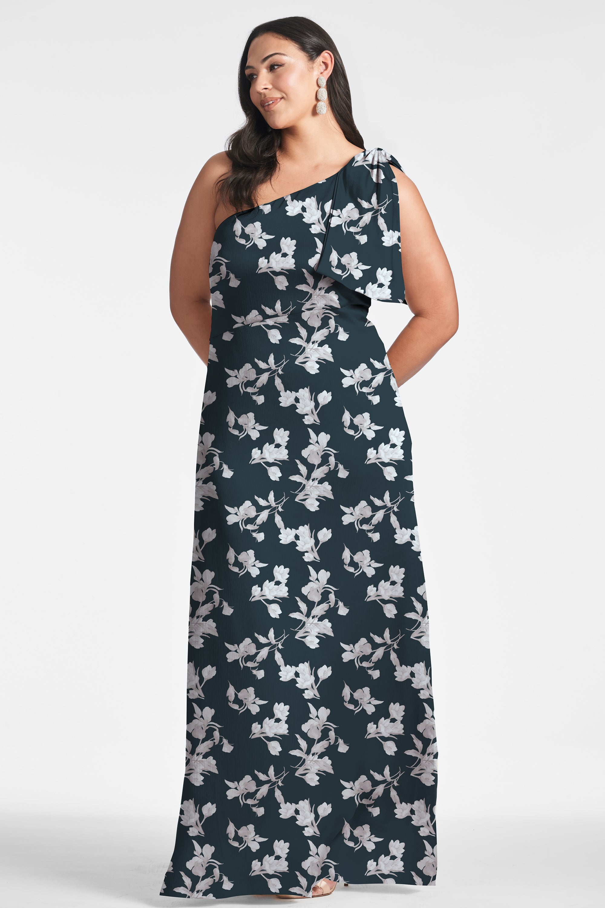 Chelsea Gown - Navy Venetia Petal