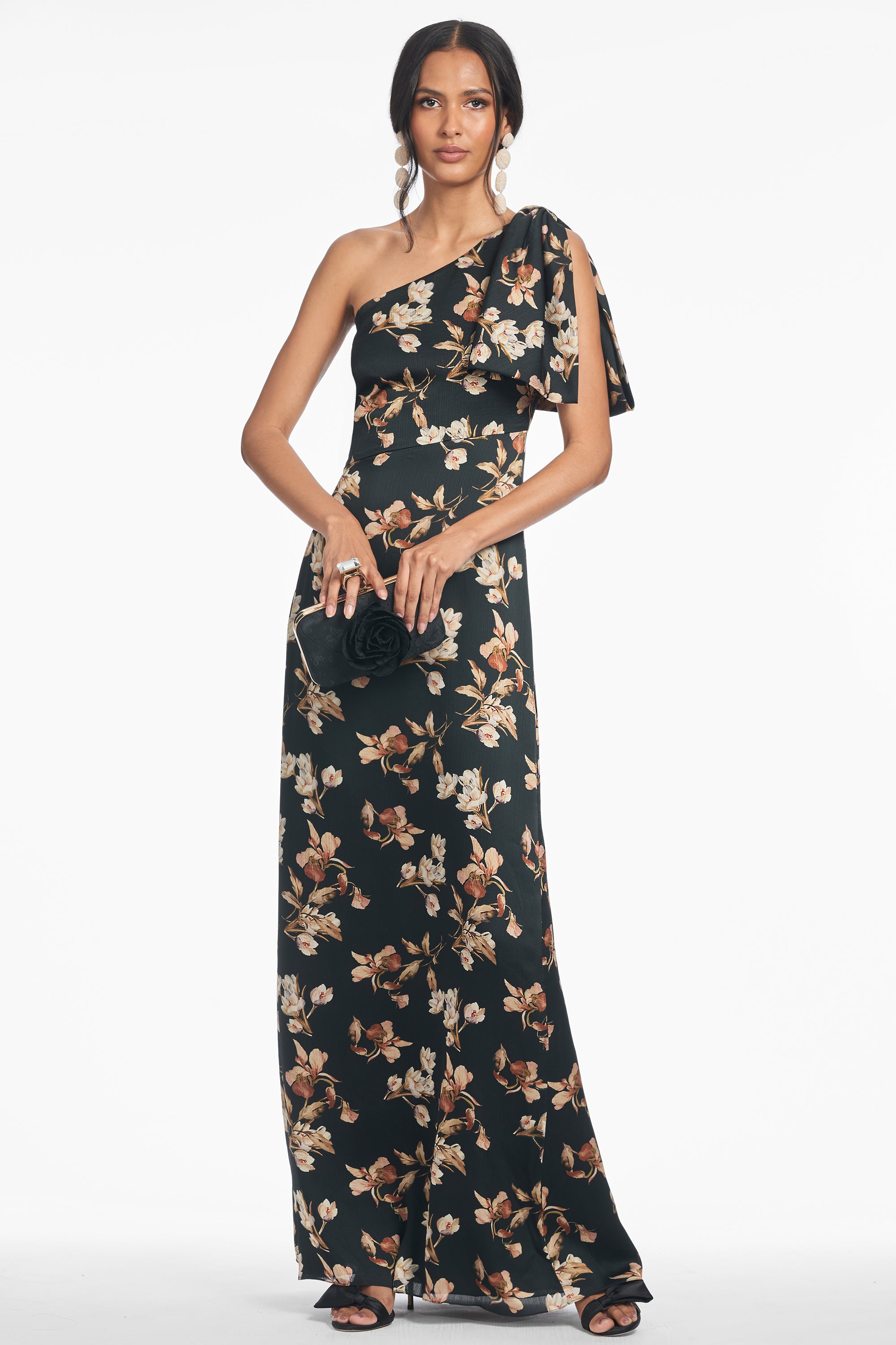 Chelsea Gown - Black Venetia Petal