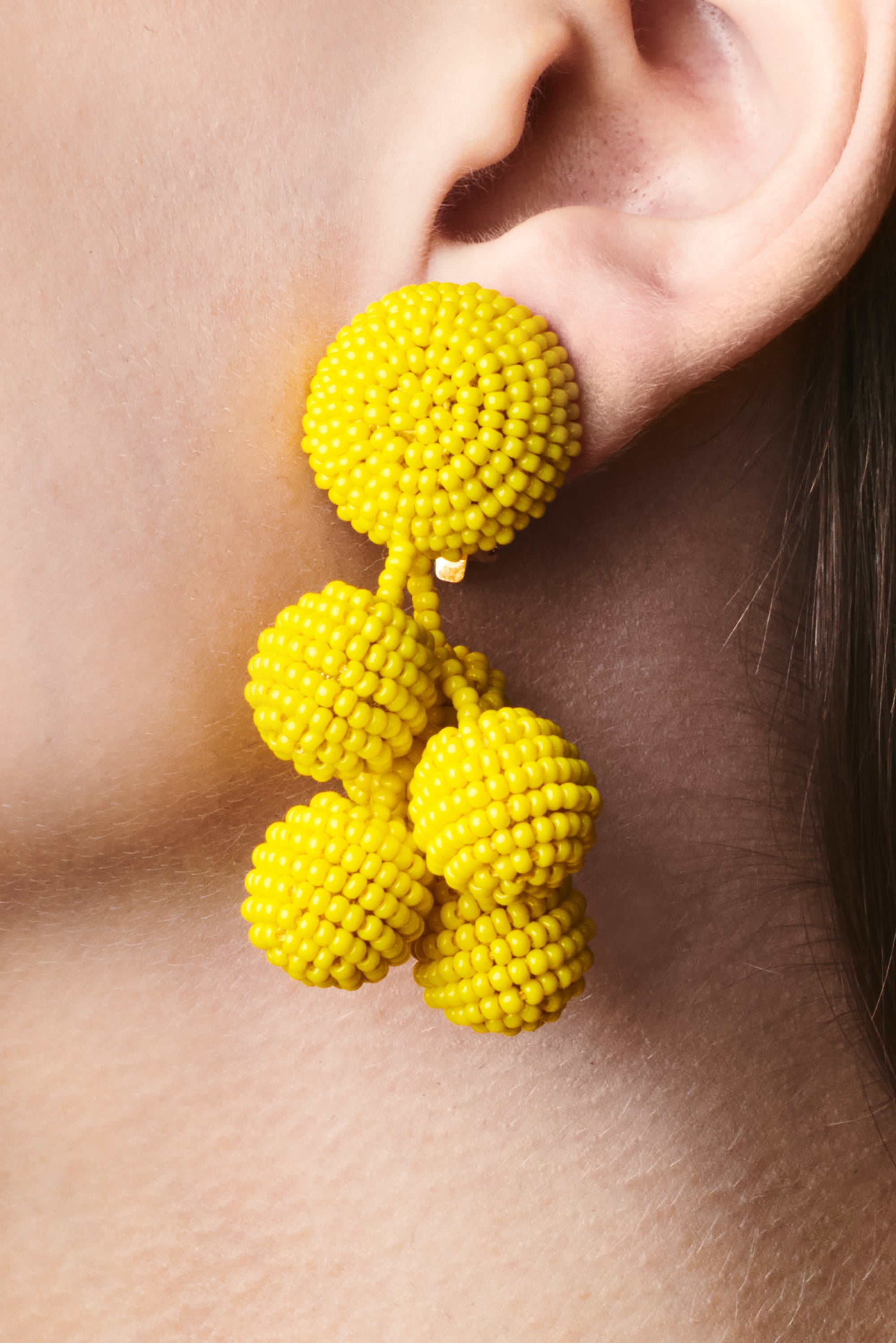 MINI COCONUTS EARRINGS - GOLDEN ROD