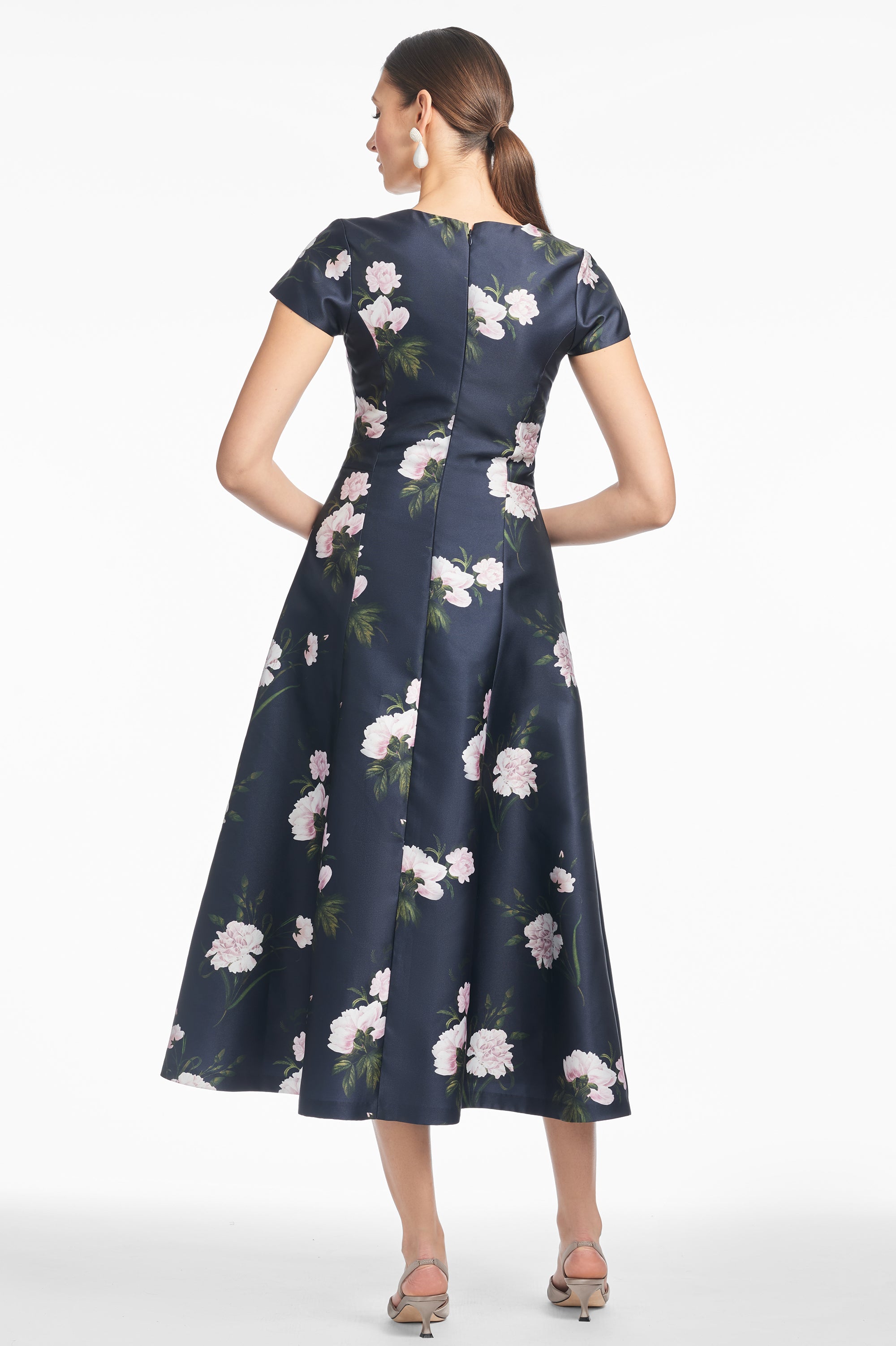 JACKIE DRESS - DARK MIDNIGHT CARNATIONS