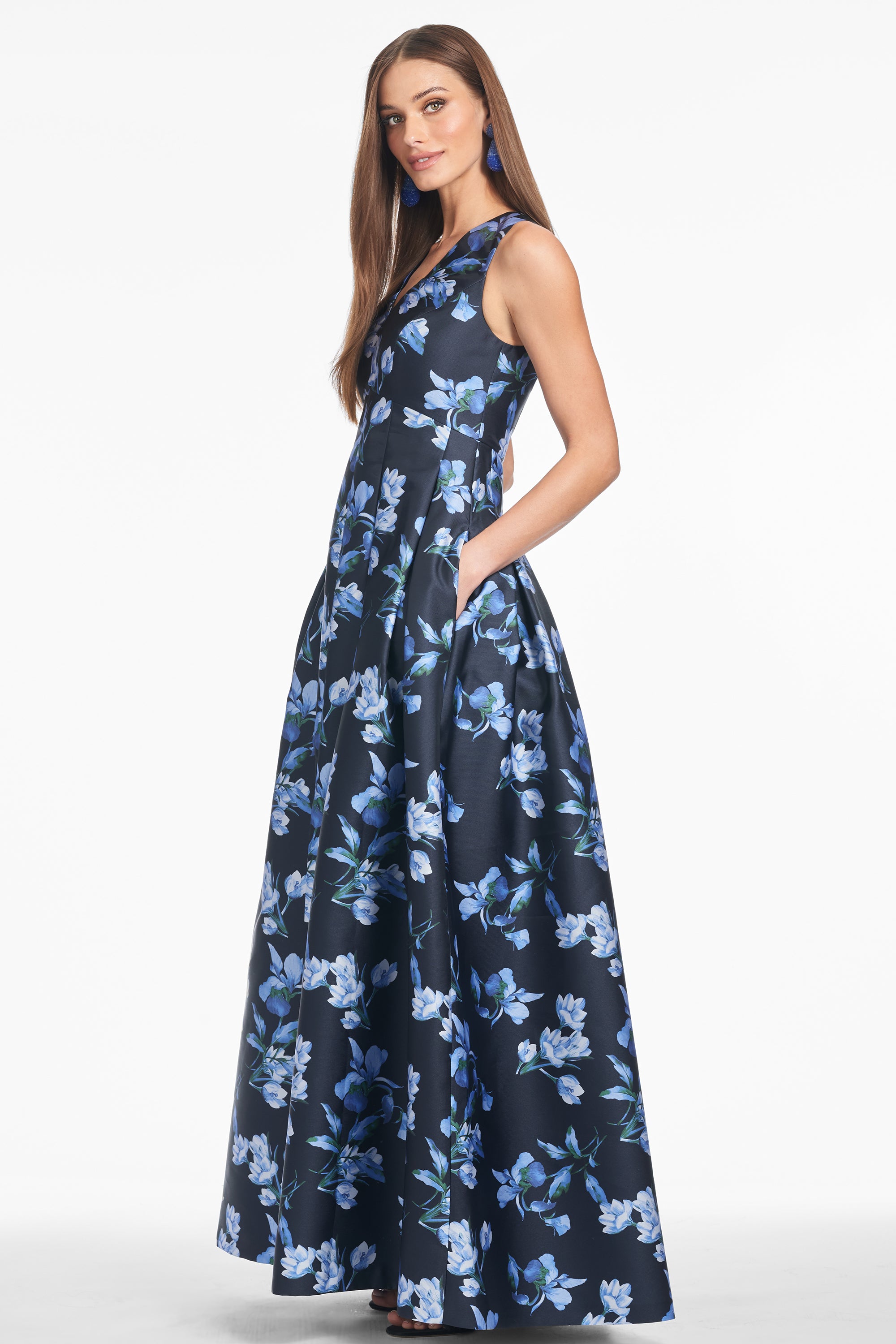 BROOKE GOWN - POSEIDON VENETIAN PETAL